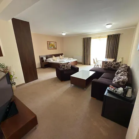 Siron Guest house *